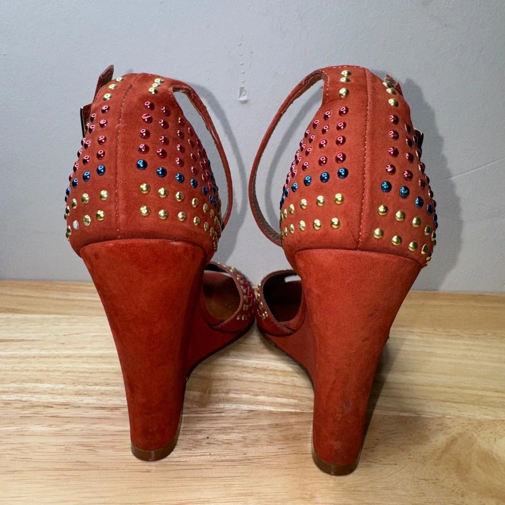 Schutz Burnt Orange Suede Studded Wedge Sandals Peep Toe Ankle Strap Size 9B